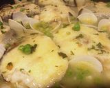 Foto del paso 2 de la receta Merluza a la vasca