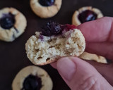 Foto del paso 4 de la receta: Galletas saludables con harina de frutos secos y arándanos frescos 🫐 sin gluten, sin azúcar