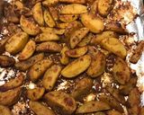 A picture of step 4 of Healthy and delicious potatoes with sauce (vegetarian).