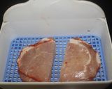 Foto del paso 4 de la receta Lomo Adobado con Patatas Cocidas al Grill Doble