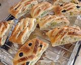 A picture of step 4 of Chicken Cheese Bread 😍😋.