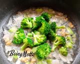 A picture of step 3 of Broccoli Soup.