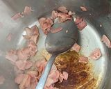 Une image de l'étape 2 de Soupe aux légumes, pois chiches et lardons.
