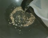 Foto langkah ke 1 dari resep Sup Wortel Jagung Telur.