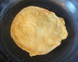 Hình bước làm 3 của món Bánh Paratha Trứng Và Phô Mai