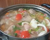 Foto langkah ke 3 dari resep Sop Ayam Sayur.