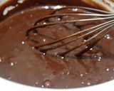 Foto langkah ke 6 dari resep Chewy Brownies Shiny Crust.