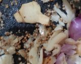 Foto langkah ke 3 dari resep Ayam goreng serundeng.