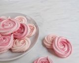 Foto langkah ke 6 dari resep Meringue Cookies.