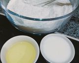 A picture of step 1 of Tortillas wrap.