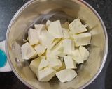 A picture of step 1 of Rasmalai Modak.