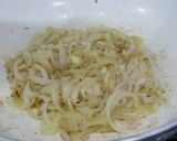 A picture of step 5 of Stir-Fried cabbage and onion with cumin.