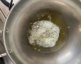 A picture of step 2 of Tamarind rice.