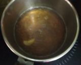 अदरक, लहसुन की चाय (adrak lehsun ki chai recipe in Hindi) रेसिपी चरण 3 फोटो