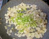 A picture of step 5 of Easy Peasy BBQ Sloppies.