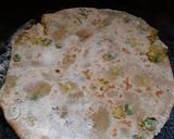 A picture of step 3 of Sattu stuff paratha.