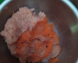 Foto langkah ke 2 dari resep Nugget ayam wortel bocah.