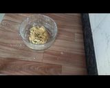 A picture of step 2 of Methi thepla.