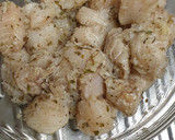 Foto del paso 1 de la receta: Cazón en adobo guisado