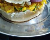 A picture of step 3 of Cabbage burgar.