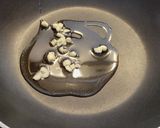 Foto del paso 2 de la receta: Calabacín con relleno de aprovechamiento