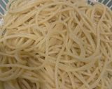 Gambar langkah 3 resipi Spaghetti Carbonara.