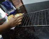 A picture of step 4 of Bread Pizza Disc.