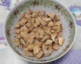 Pas rețetă Salată cu brânzică și pâine 1 fotografie