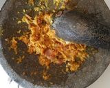 Foto langkah ke 1 dari resep Nasi Goreng Kuning.