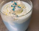 Gambar langkah 4 resipi Sky Blue Milk Tea ‘FROZEN’.