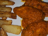 Alitas de pollo en salsa de tomate