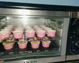 Foto langkah ke 6 dari resep Cupcake Mini.