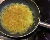 A picture of step 1 of Sardine and Caramelized Onion Sandwich.