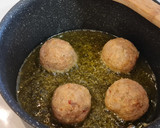 Foto del paso 5 de la receta: Albóndigas de rape y gambones en salsa de piquillo