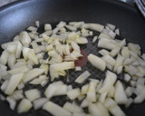 Foto del paso 4 de la receta: Quinoa con puerros y trufa negra