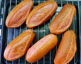 Hình bước làm 11 của món Bánh mì Việt Nam với thanh long