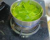 A picture of step 1 of Palak Paneer.