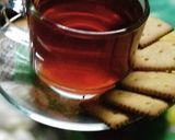 A picture of step 3 of Pyaaz Chaa (Onion Peel Tea).