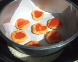 स्टफ्ड न्यूटेला और वनीला हार्ट कूकीज(stuffed nutella aur vanilla heart cookies reicpe in Hindi) रेसिपी चरण 9 फोटो