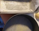 A picture of step 5 of Chicken filled bread.