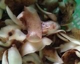 Foto langkah ke 1 dari resep Potato skin chips.