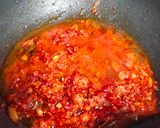 Foto langkah ke 3 dari resep Sambal Goreng Kentang Telur Kornet.