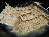 Mie telur becek
