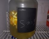 A picture of step 3 of Sangria.