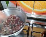 صورة لخطوة 2 من وصفة لحمة بالصوص البني