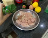 Foto langkah ke 2 dari resep Ayam fillet (crispy chicken popcorn) saus lemon.