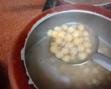 A picture of step 1 of White Chickpea Chaat.