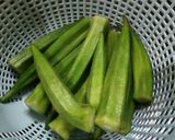 Foto langkah ke 1 dari resep Okra Saus Bawang.