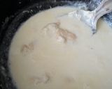 A picture of step 2 of Mango rabdi kulfi.