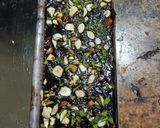 A picture of step 4 of Dates Chocolate fudge bars.